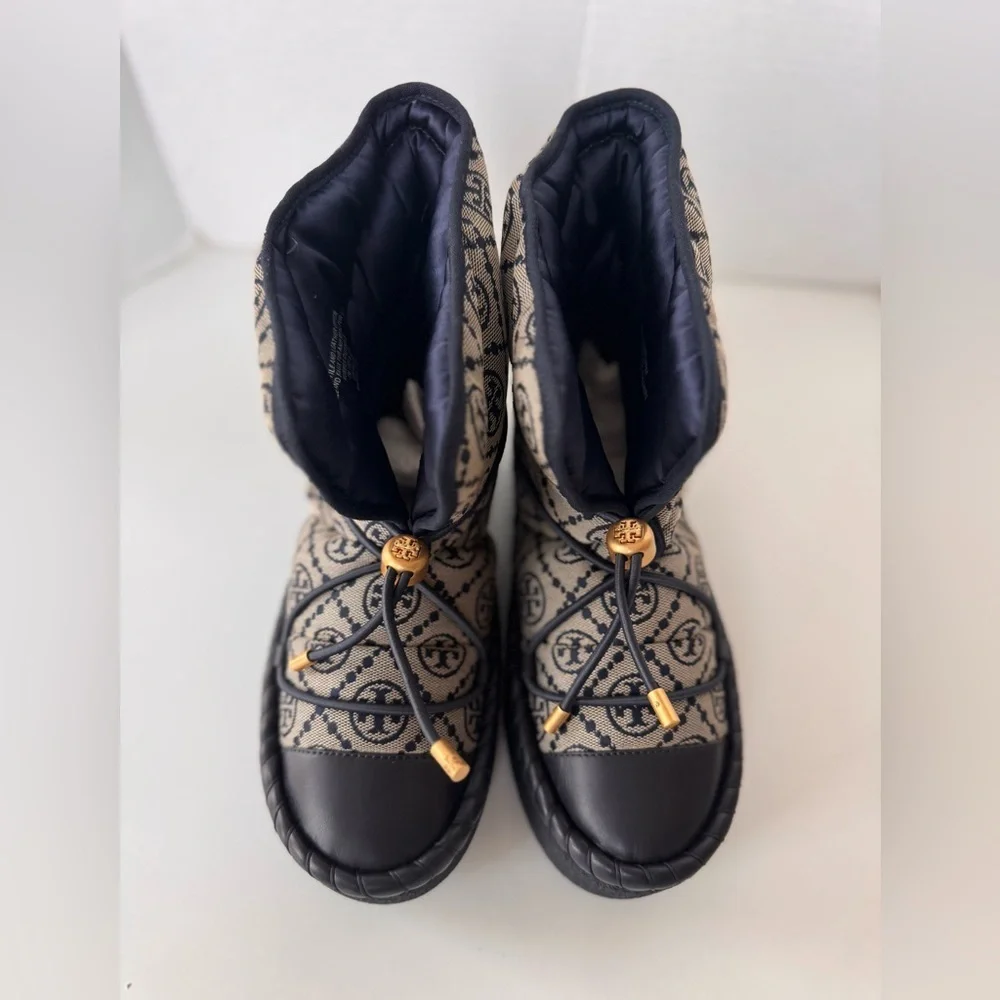 Tory Burch Monogrammed Logo Navy Blue Sleeping Bag Lined Boots Shoes Women’s 7